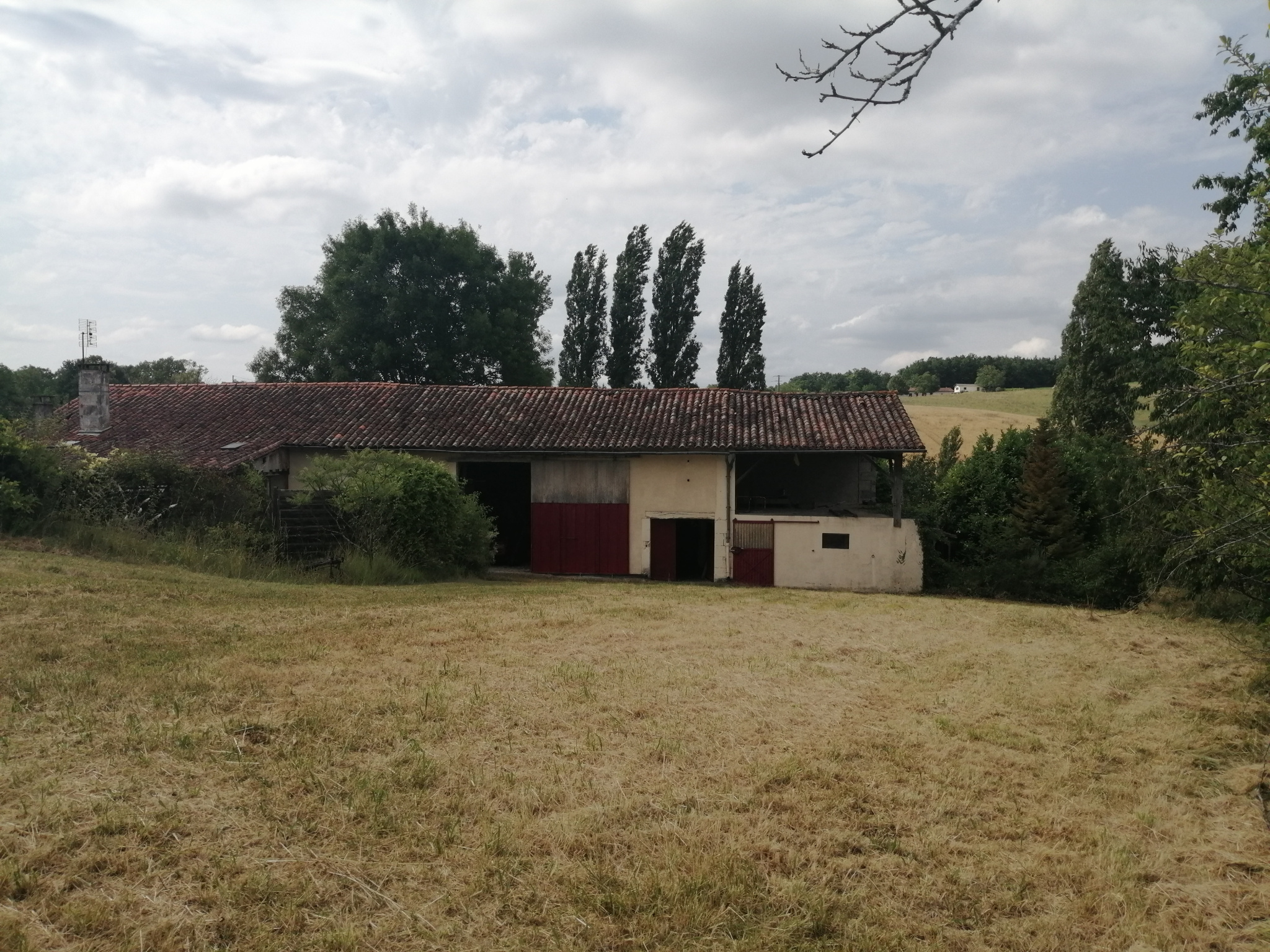 vente Ancienne ferme, 4 hectares, vue sur la campagne FCI Immobilier